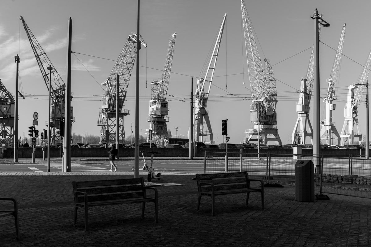 Alte Hafenkräne in Antwerpen