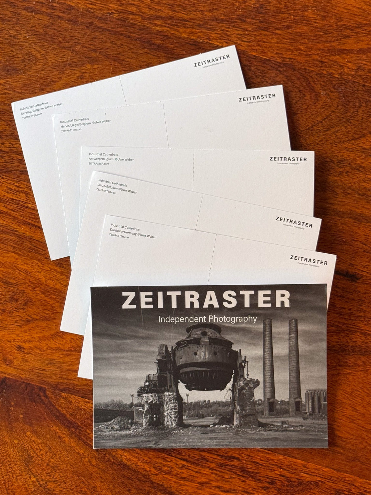ZEITRASTER – Foto des 16er-Postkartensets